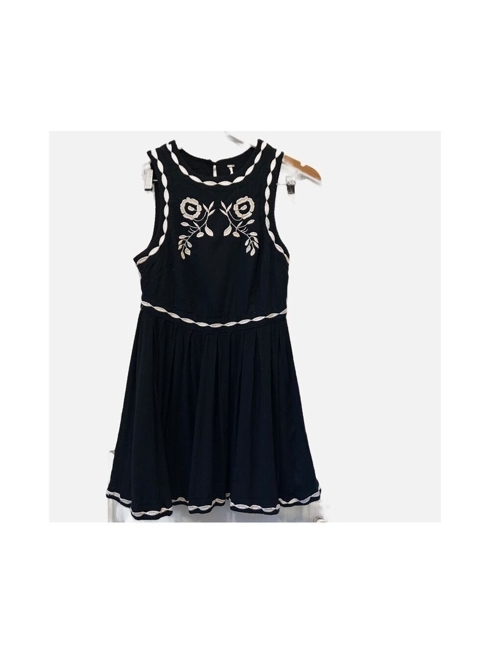 Free People Birds of a Feather Black Embroidered Boho Mini Dress 4 Keyhole Back